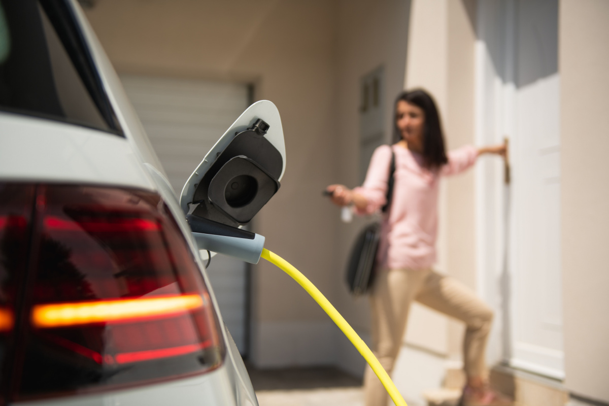 Electric vehicle home charging station